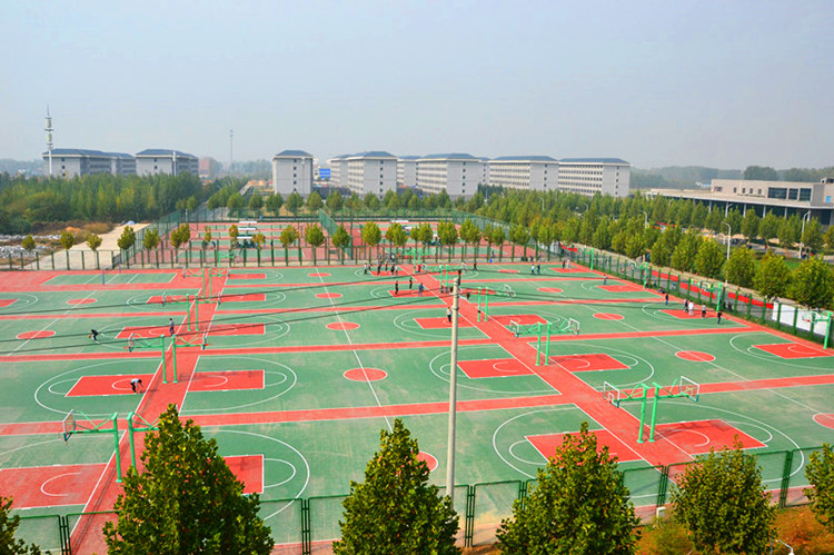 鸟瞰篮球场
